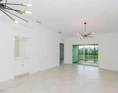 5410 Double Eagle Circle - Photo Thumbnail 18