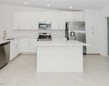 5410 Double Eagle Circle - Photo Thumbnail 10