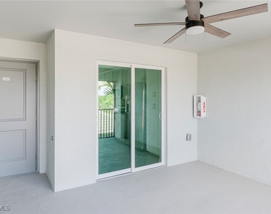 5410 Double Eagle Circle - Photo Thumbnail 1