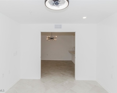 5410 Double Eagle Circle - Photo Thumbnail 16