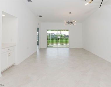 5410 Double Eagle Circle - Photo Thumbnail 14