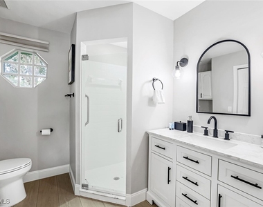 45 Wickliffe Drive - Photo Thumbnail 14