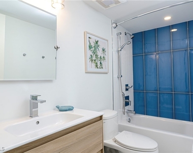 10682 Gulf Shore Drive - Photo Thumbnail 8