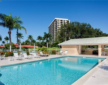 10682 Gulf Shore Drive - Photo Thumbnail 10