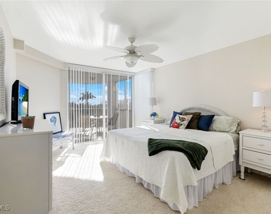 6361 Pelican Bay Boulevard - Photo Thumbnail 12