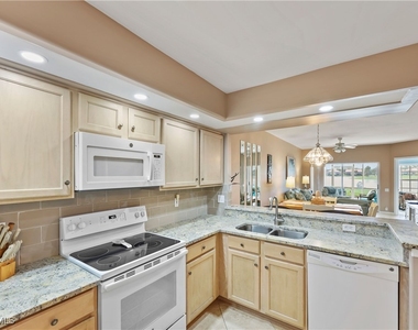 28064 Cavendish Court - Photo Thumbnail 5