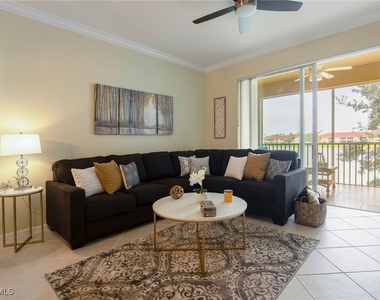 2730 Cypress Trace Circle - Photo Thumbnail 3
