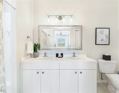 2730 Cypress Trace Circle - Photo Thumbnail 10