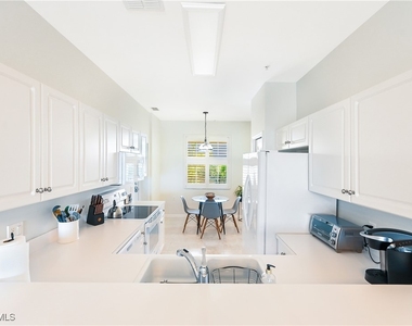 2730 Cypress Trace Circle - Photo Thumbnail 16