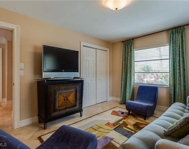 630 95th Avenue N - Photo Thumbnail 10