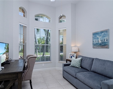 336 Waterleaf Court - Photo Thumbnail 8