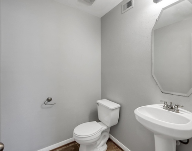 167 Binnacle Court - Photo Thumbnail 8