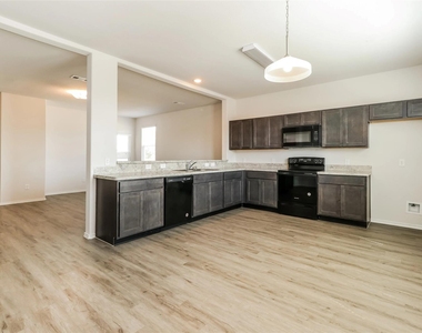 2635 Bouvardia Way - Photo Thumbnail 3