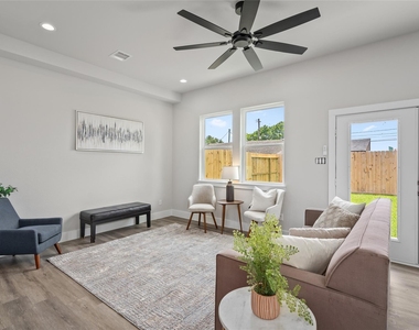 7224 Avenue B - Photo Thumbnail 19