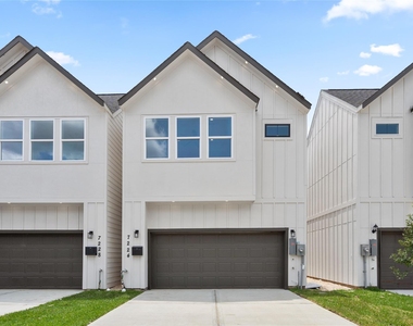 7224 Avenue B - Photo Thumbnail 7