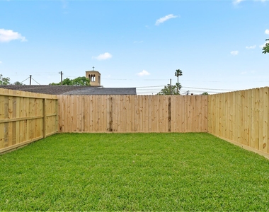 7224 Avenue B - Photo Thumbnail 38