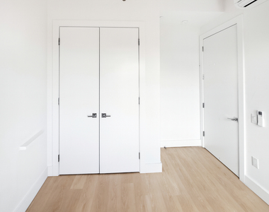 2915 Albemarle Road - Photo Thumbnail 3