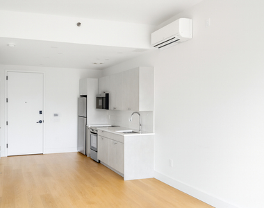 2915 Albemarle Road - Photo Thumbnail 2