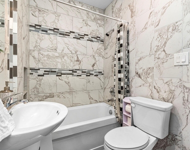 1138 Fannin Street - Photo Thumbnail 14
