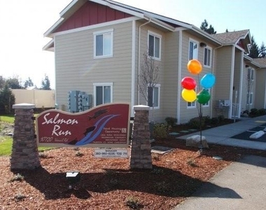 10720 Vancil Rd S - Photo Thumbnail 2
