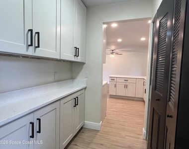 1171 Riviera Drive Ne - Photo Thumbnail 23