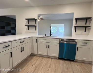 1171 Riviera Drive Ne - Photo Thumbnail 28