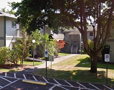 202 Edward Street - Photo Thumbnail 3