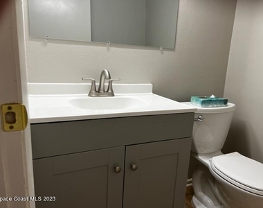 3135 Shady Dell Lane - Photo Thumbnail 10