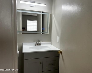 3135 Shady Dell Lane - Photo Thumbnail 13