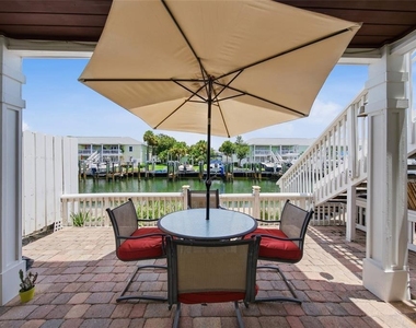 5092 Beach Drive Se - Photo Thumbnail 26
