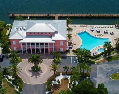 5092 Beach Drive Se - Photo Thumbnail 26