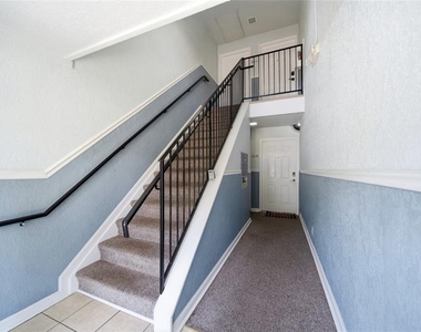 5092 Beach Drive Se - Photo Thumbnail 10