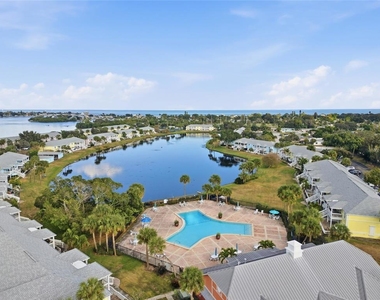 5092 Beach Drive Se - Photo Thumbnail 47