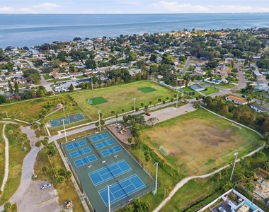 5092 Beach Drive Se - Photo Thumbnail 50