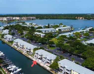 5092 Beach Drive Se - Photo Thumbnail 23