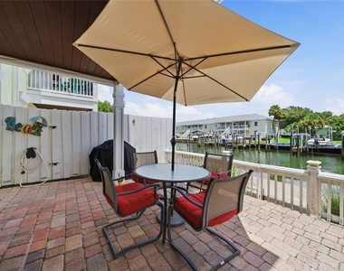 5092 Beach Drive Se - Photo Thumbnail 27