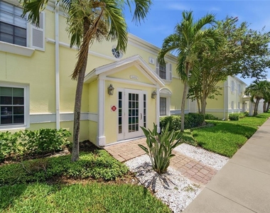5092 Beach Drive Se - Photo Thumbnail 18