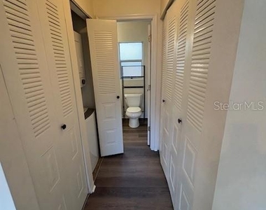 5607 67th Avenue N - Photo Thumbnail 10