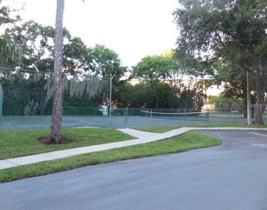 5607 67th Avenue N - Photo Thumbnail 23