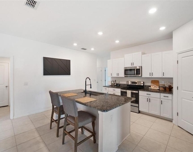 5517 Blue Azure Drive - Photo Thumbnail 5