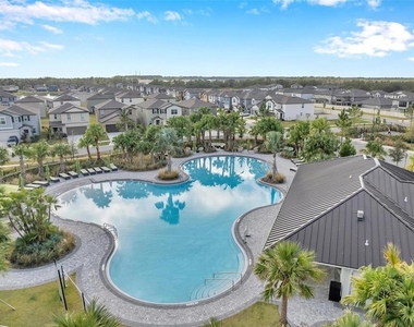 5517 Blue Azure Drive - Photo Thumbnail 17