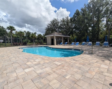 4321 Deermont Circle - Photo Thumbnail 36