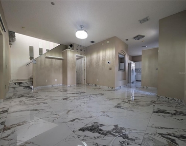 4321 Deermont Circle - Photo Thumbnail 5