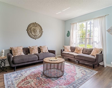 112 Madiera Beach Boulevard - Photo Thumbnail 3