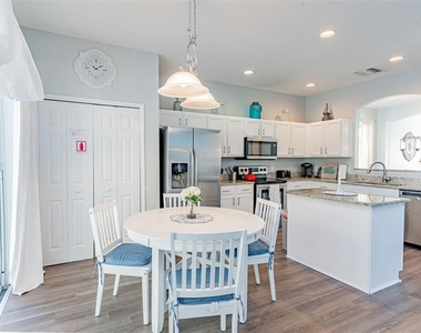 112 Madiera Beach Boulevard - Photo Thumbnail 18