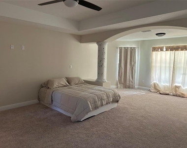 5780 N Lena Drive - Photo Thumbnail 22