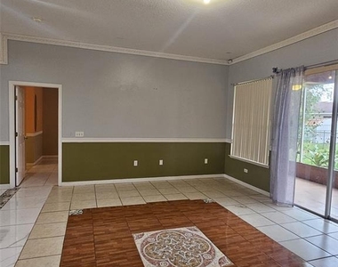 807 Massy Court - Photo Thumbnail 5