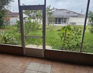 807 Massy Court - Photo Thumbnail 12
