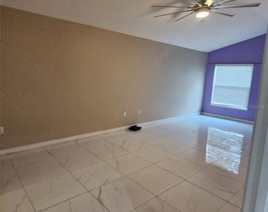 807 Massy Court - Photo Thumbnail 10