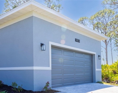 14073 Naylor Avenue - Photo Thumbnail 1